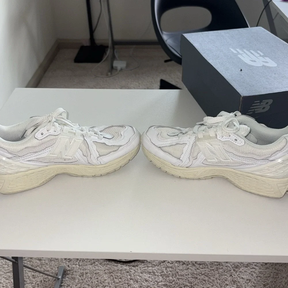 ☑️🐑New balance tech pack 1906d size 7 (fits 8) - Picture 5 of 7